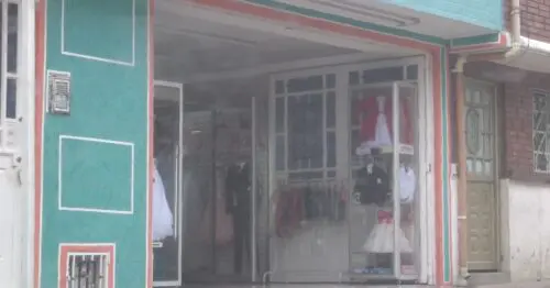 ALMACEN DE ROPA CARRERA 20A ALMACEN DE ROPA CARRERA 20A